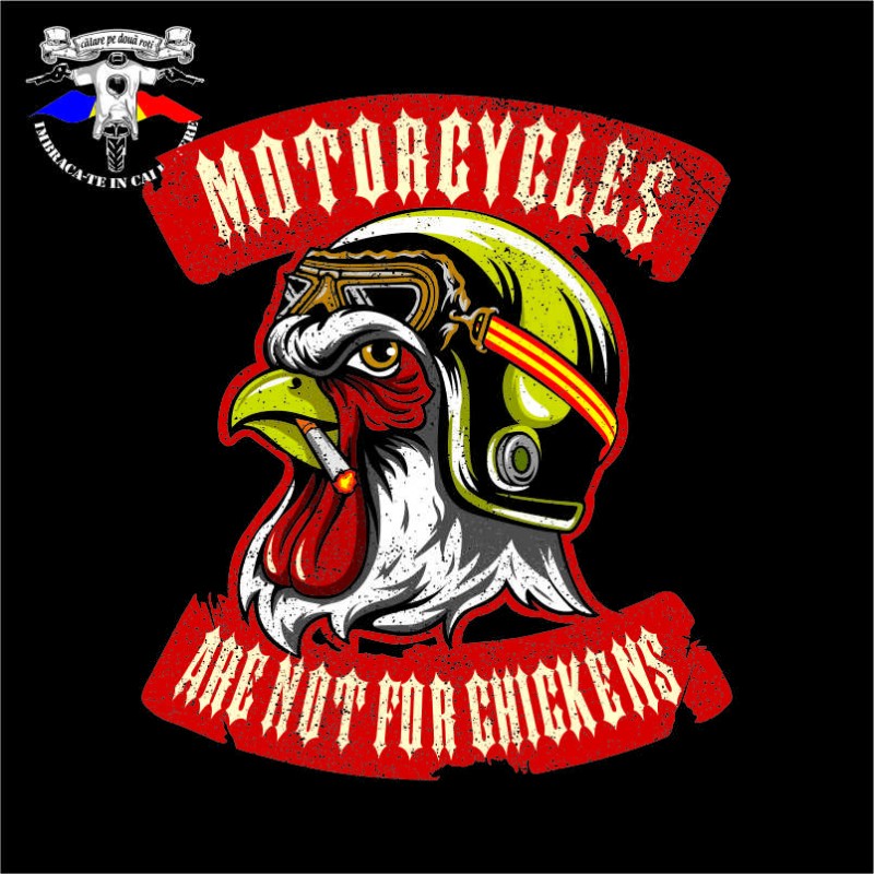 Detaliu print tricou Motorcycles are not for chickens Calare pe doua roti